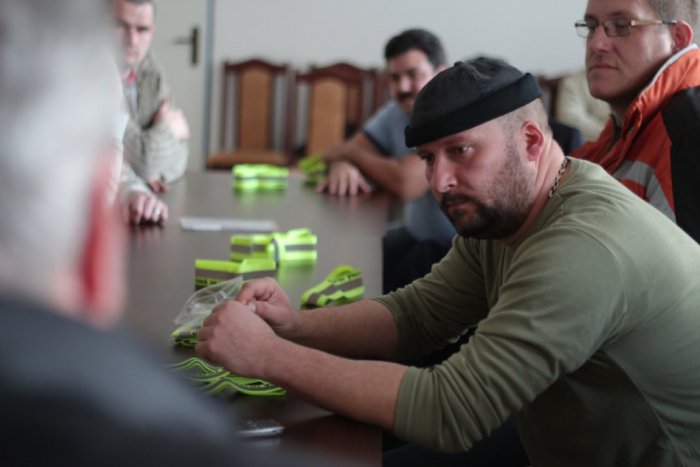 Ilustračný obrázok k článku Stará Kremnička proti vyčíňaniu zlodejov: Dedinskú domobranu vyzbrojili obuškami a kasermi!