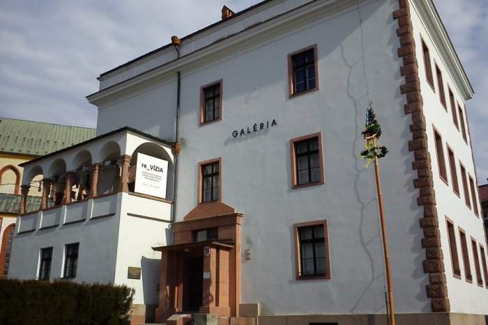 Ilustračný obrázok k článku Zbierka grafík po roku 1989: Navštívte zaujímavú výstavu Stredoslovenskej galérie