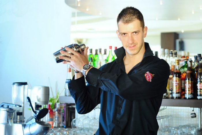 Ilustračný obrázok k článku Barman Marián (27) priniesol do Žiaru exotiku!