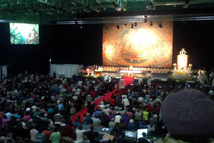 Ilustračný obrázok k článku Mestské misie sú v svojej druhej časti: Vyvrcholia omšou v Mestskej hale