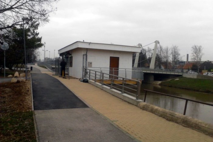 Ilustračný obrázok k článku Nitriansky kraj má najmenej cyklotrás: Stavba cyklodepa už finišuje