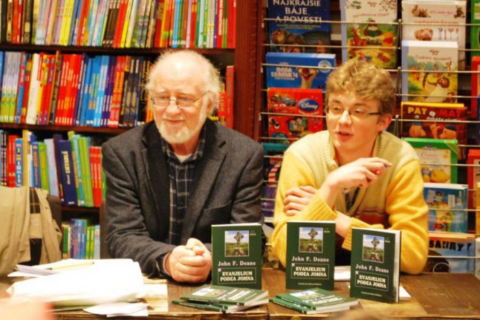 Ilustračný obrázok k článku Vzácna návšteva: Do Nitry zavítal uznávaný básnik John F. Dean