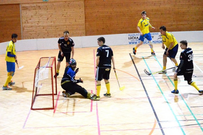 Ilustračný obrázok k článku Florbalisti sa rozlúčili so sezónou: Takto sa darilo Brezňanom