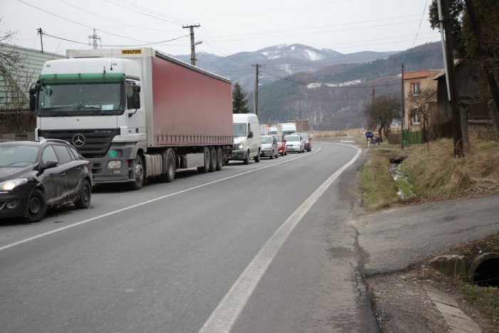 Ilustračný obrázok k článku Víkend plný dopravných obmedzení: Na týchto úsekoch sa vodiči zdržíte!