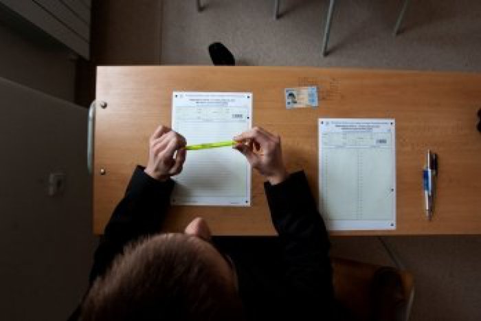 Ilustračný obrázok k článku POTVRDENÉ: Maturanti o body z angličtiny neprídu