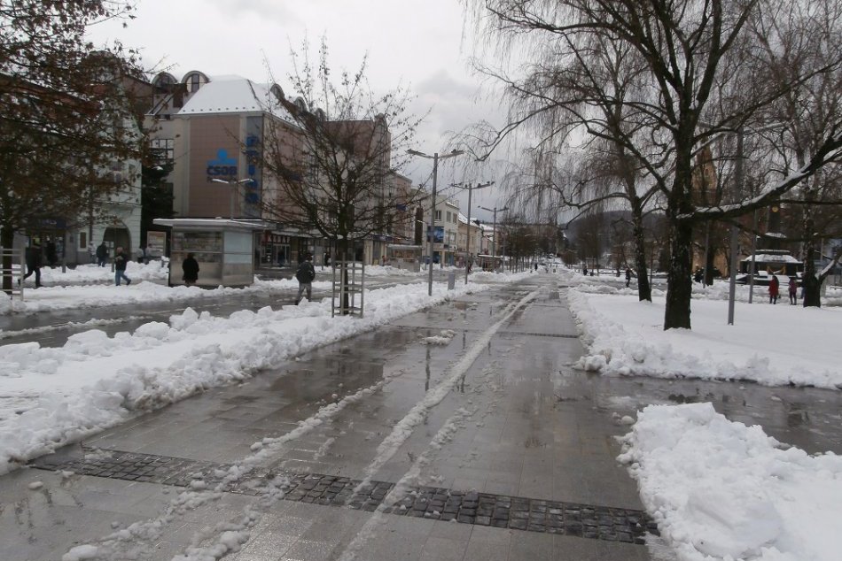 Ilustračný obrázok k článku Stovky Zvolenčanov vyjadrili svoj názor. Čo považujú za najväčší problém v meste?