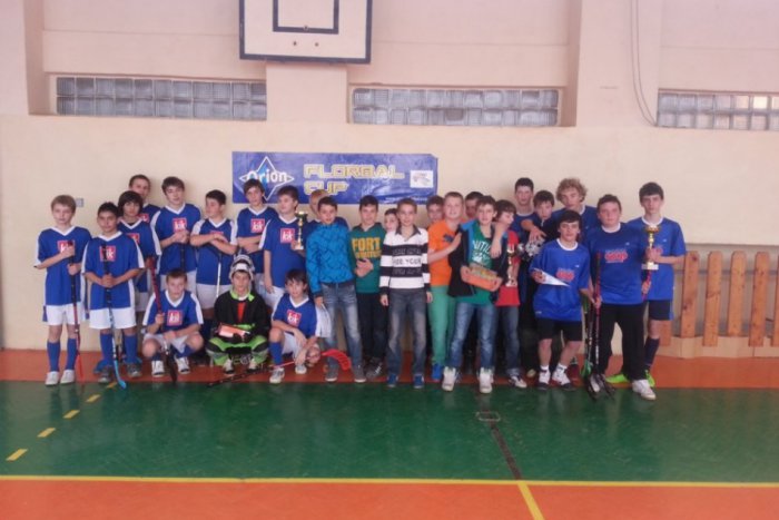 Ilustračný obrázok k článku OBRAZOM: Obvodné kolo vo florbale mladších žiakov