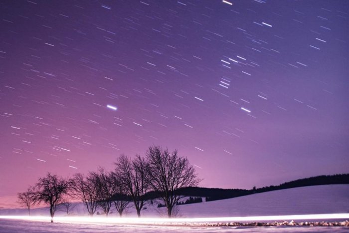 Ilustračný obrázok k článku POVIEDKA na nedeľu: O svetle (nie)