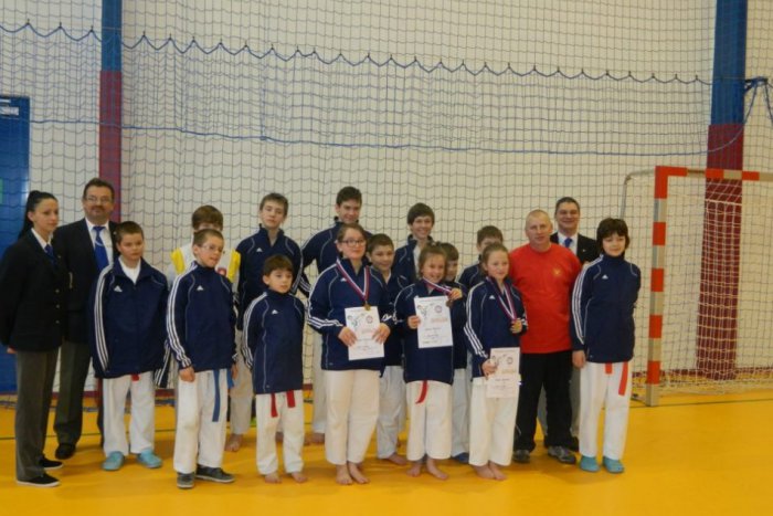 Ilustračný obrázok k článku Boj o postup na majstrovstvá SR: Mladí karatisti priviezli až 15 medailí