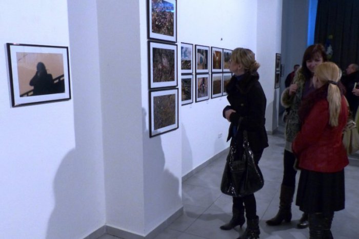 Ilustračný obrázok k článku Posolstvo fotografií v TG: Vráťme svetu ľudskosť