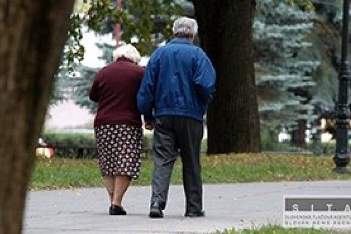 Ilustračný obrázok k článku Bezpečná jeseň života: Polícia radí