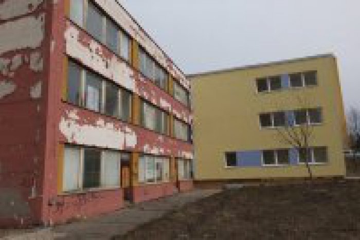 Ilustračný obrázok k článku Svetielko sa bude sťahovať. Priestory ponúkla Dorka