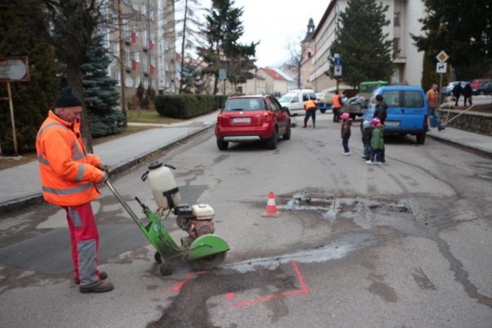 Ilustračný obrázok k článku Zmeny v doprave: Hlavný vstup do mesta bude minimálne pol roka zablokovaný!