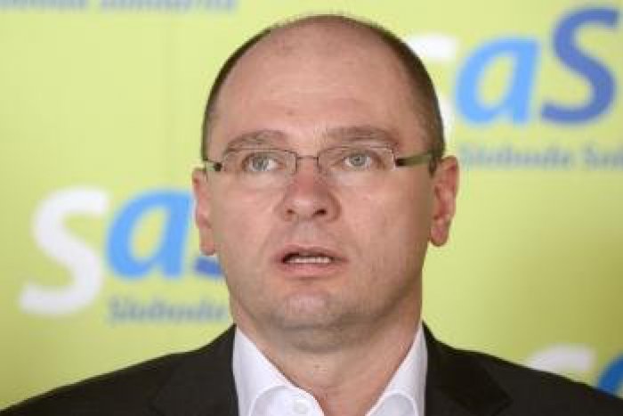 Ilustračný obrázok k článku Turbulencie v strane SaS: Z postu regionálnej predsedníčky odchádza Jarmila Vajdová