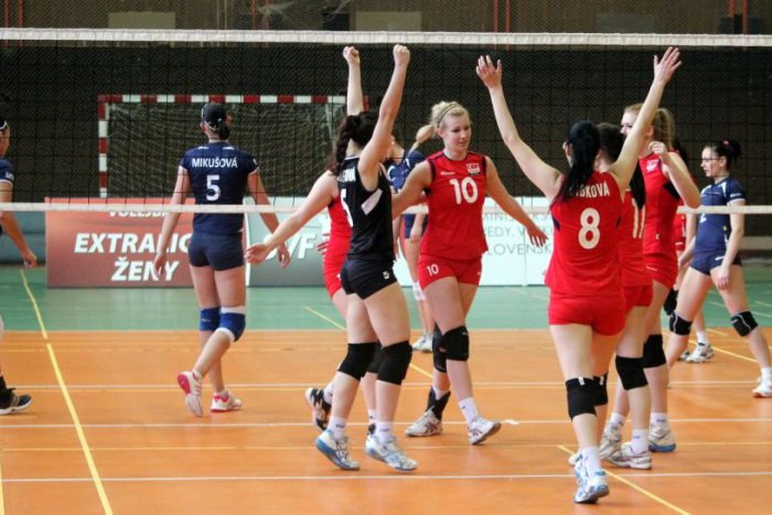 Ilustračný obrázok k článku Neúspešný volejbalový týždeň: Darilo sa iba mladým hráčkam COP!