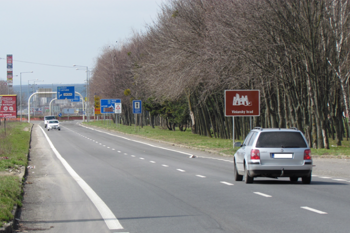 Ilustračný obrázok k článku Motoristi, toto vás poteší: Cestári už čoskoro začnú opravovať výtlky