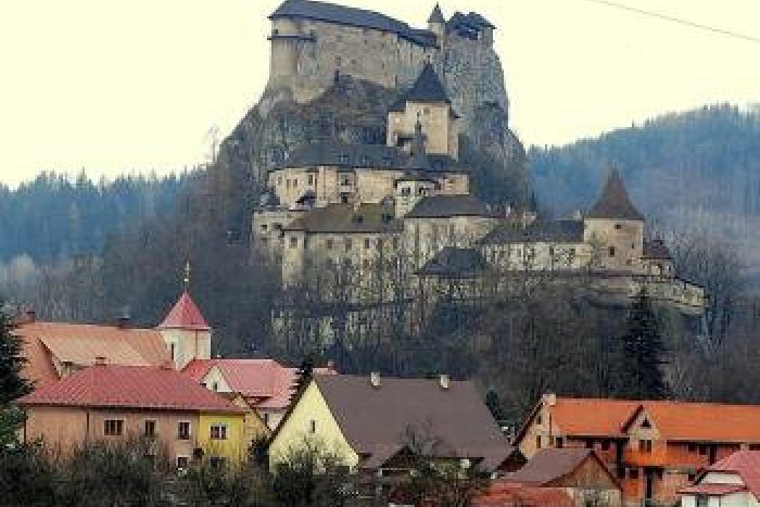 Ilustračný obrázok k článku Čaro Oravského hradu: V projekte Google figuruje medzi top favoritmi!