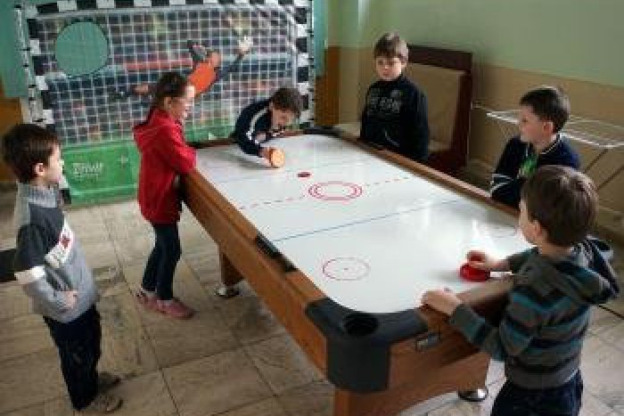 Ilustračný obrázok k článku Zrušenie CVČ Žirafa: Primátor sa proti tomu ostro ohradil!