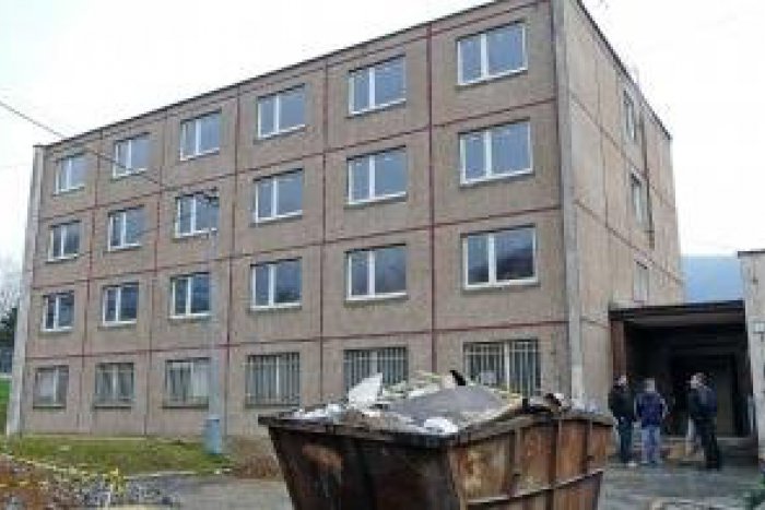 Ilustračný obrázok k článku V Jelšave budú rekonštruovať bytovku. Pribudnú nové nájomné byty