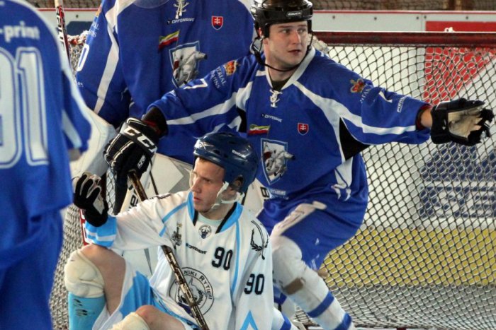 Ilustračný obrázok k článku Hokejbalisti nezvládli prvý mečbal: LG Bratislava znížila stav série!