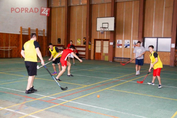 Ilustračný obrázok k článku Župa dá najviac investícií do ciest a kotolní. Peniaze sa našli aj pre popradské gymnázium