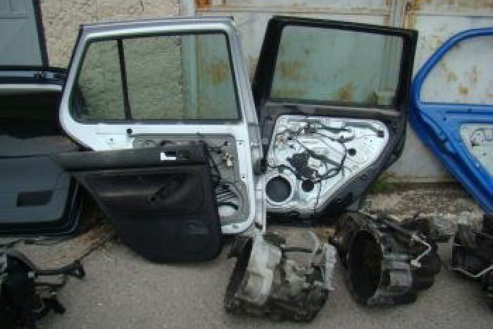 Ilustračný obrázok k článku Akcie autičkárov v Bystrici: Kde sa v meste kradnú autá najviac?