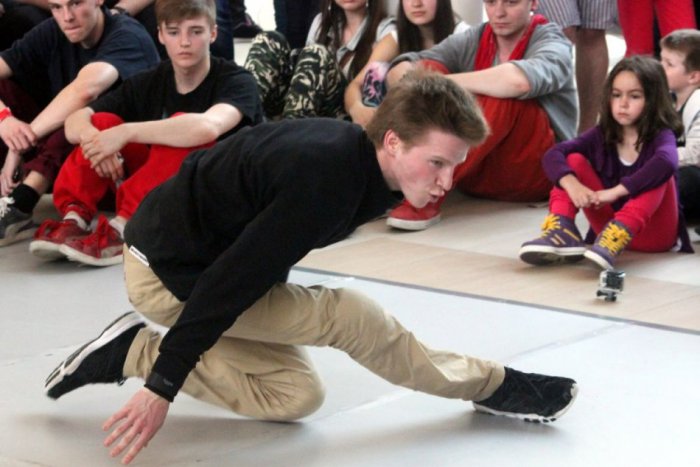 Ilustračný obrázok k článku V nákupnom centre to vrelo: Odštartovala celoslovenská BREAKIN’ TOUR 2013