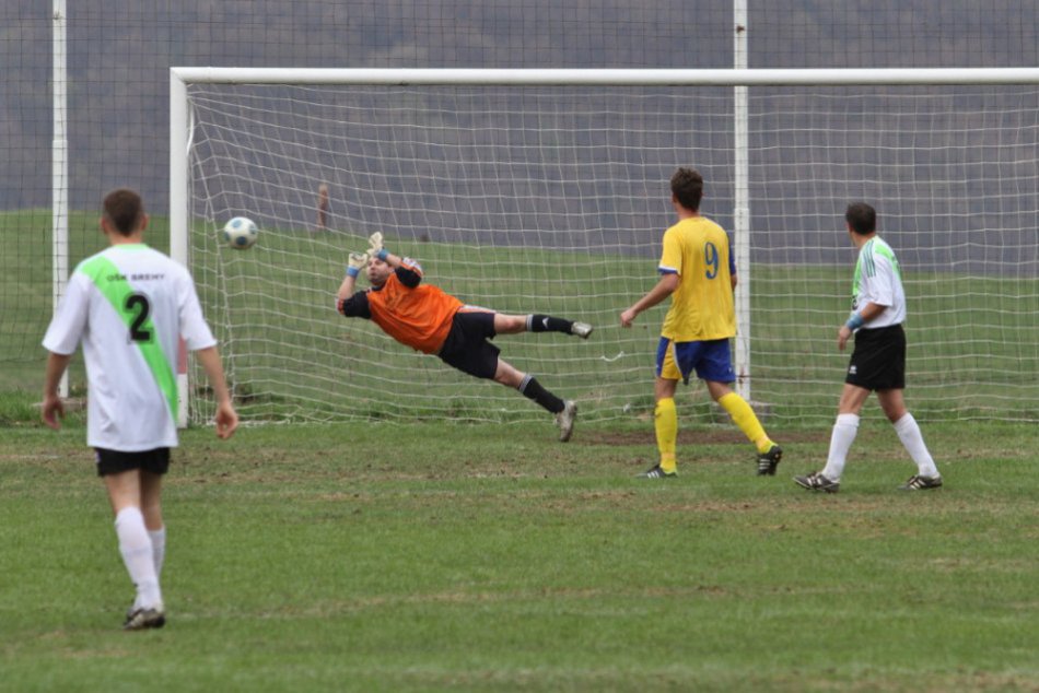 Ilustračný obrázok k článku Futbalový víkend v Hlohovci a okolí: Kto sa môže tešiť z bodového zisku?