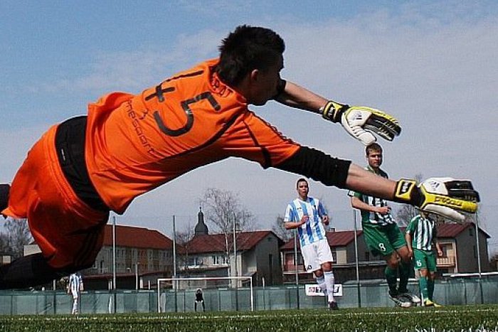 Ilustračný obrázok k článku Poprad odohral prvý zápas v Spišskej Belej. Nový domáci trávnik pokrstil výhrou