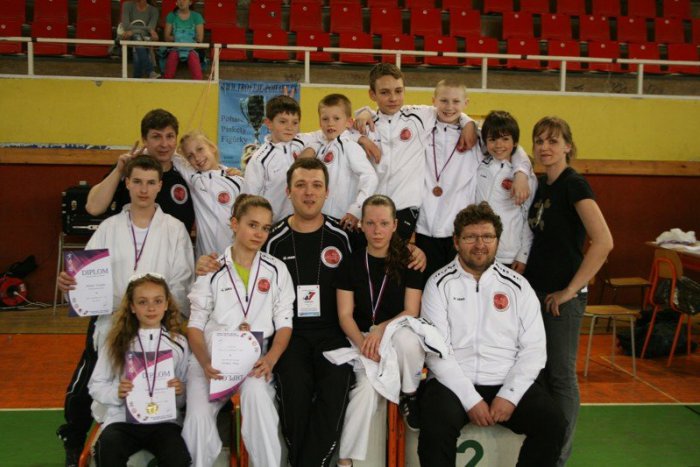 Ilustračný obrázok k článku Žiarske karate na vrchole síl: Staň sa jedným z nich práve teraz!