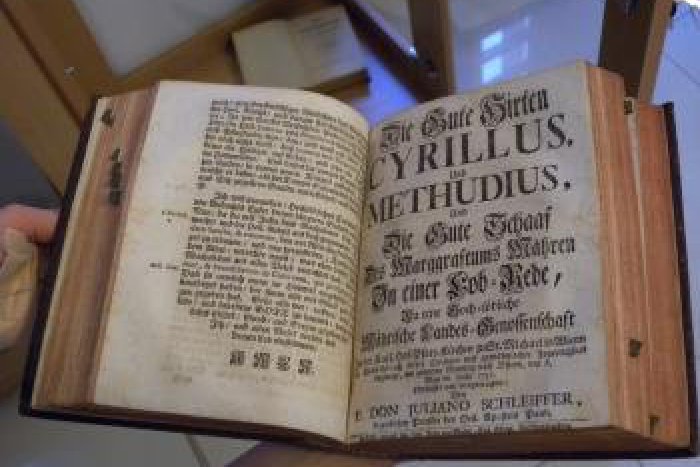 Ilustračný obrázok k článku Impozantné diela venované vierozvestcom: Bystričania, túto výstavu si nenechajte ujsť!