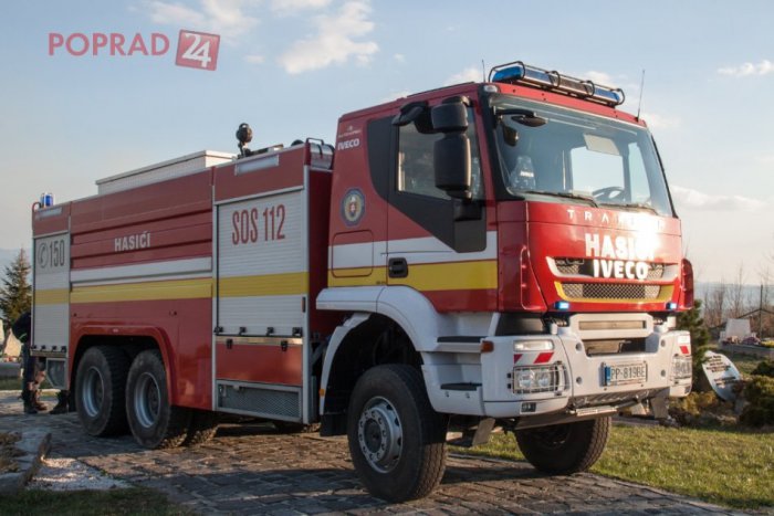 Ilustračný obrázok k článku Najfrekventovanejšia cesta na Slovensku: Hasiči budú Strečno monitorovať