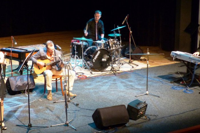 Ilustračný obrázok k článku VIDEO: Popradská hudobná jar: S učiteľmi ZUŠ hral aj osemročný flautista