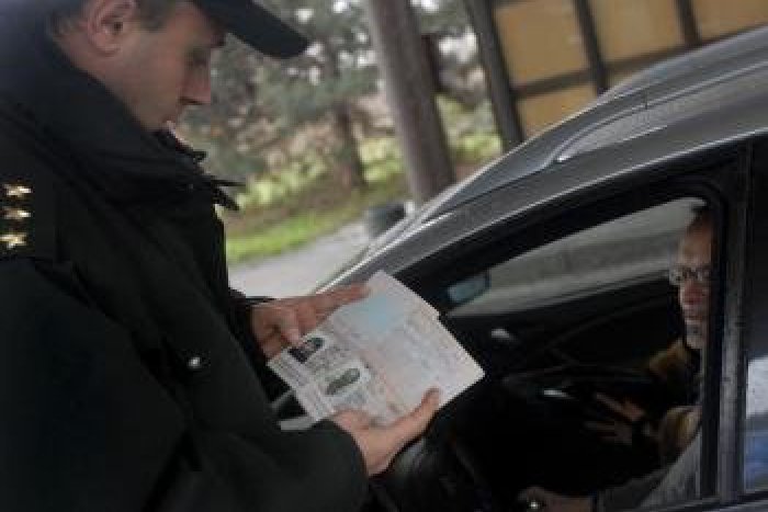 Ilustračný obrázok k článku Chystáte sa dovolenku? Nezabudnite vybaviť pas pre svoju ratolesť