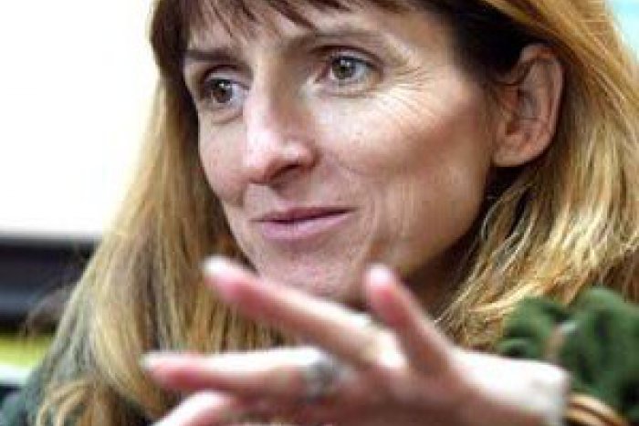 Ilustračný obrázok k článku Nitrianska rodáčka Viera Dubáčová: Z rómskych dievčat chce urobiť umelecké krajčírky