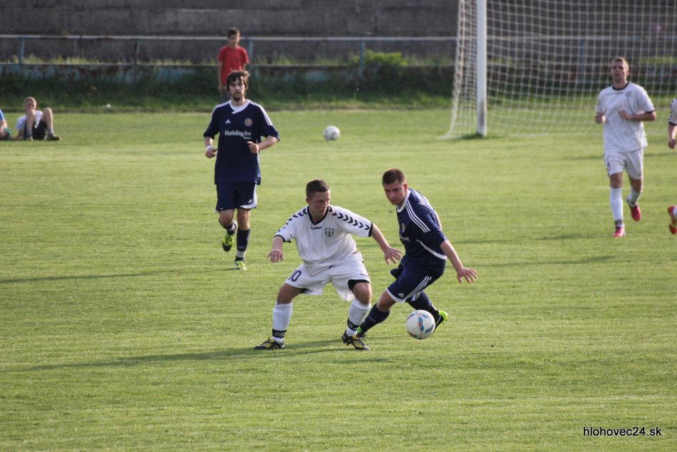 Ilustračný obrázok k článku Víkend plný futbalu je pred nami: Aké zápasy nás čakajú na trávnikoch v regióne?