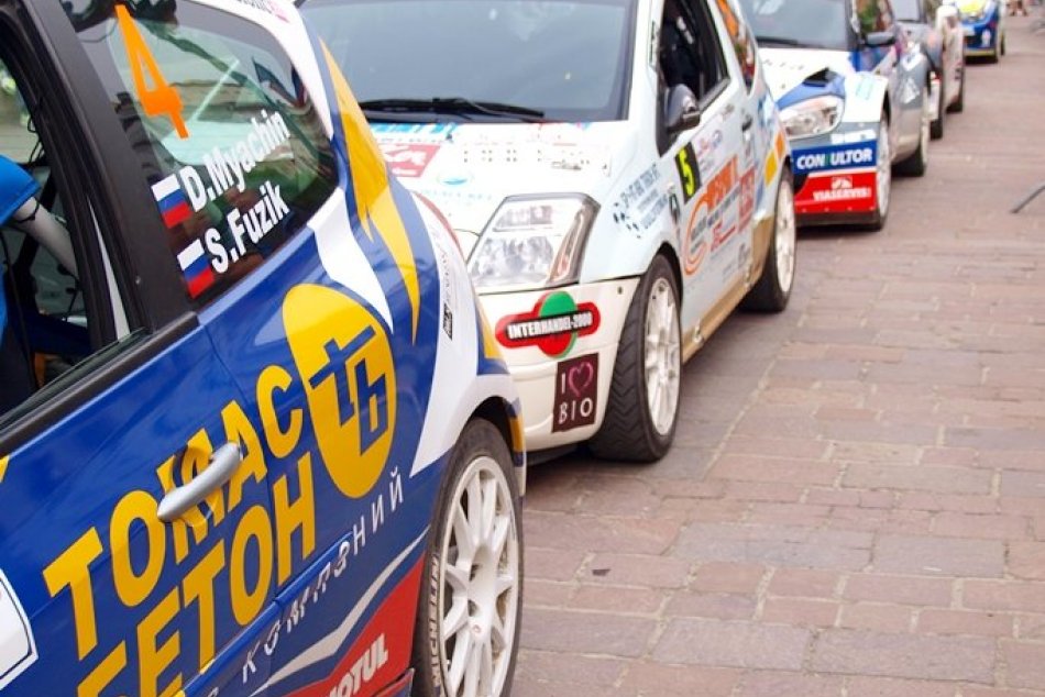 Ilustračný obrázok k článku Poľský pretekár Grzyb: Prešovskú Rely vyhral už šiestykrát a vytvoril tým rekord