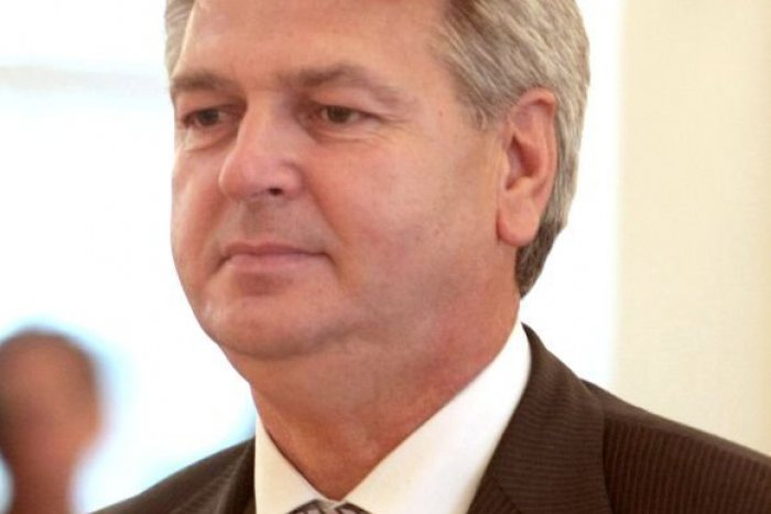 Ilustračný obrázok k článku Definitívne rozhodnuté! Spoločným kandidátom Ľudovej platformy na župana je Ján Hudacký