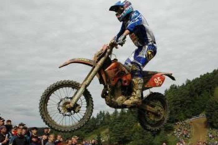 Ilustračný obrázok k článku Motorky, country, lezenie, folklór či veselica: Aj taký bude prvomájový víkend