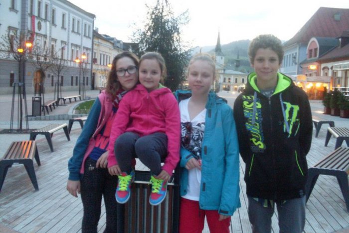 Ilustračný obrázok k článku Plávanie: Tereza Veselá (10), najúspešnejšia zo žiarskej výpravy