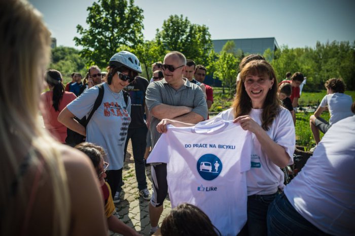 Ilustračný obrázok k článku Odštartovala súťaž Do práce na bicykli: Ten svoj si osedlal aj primátor