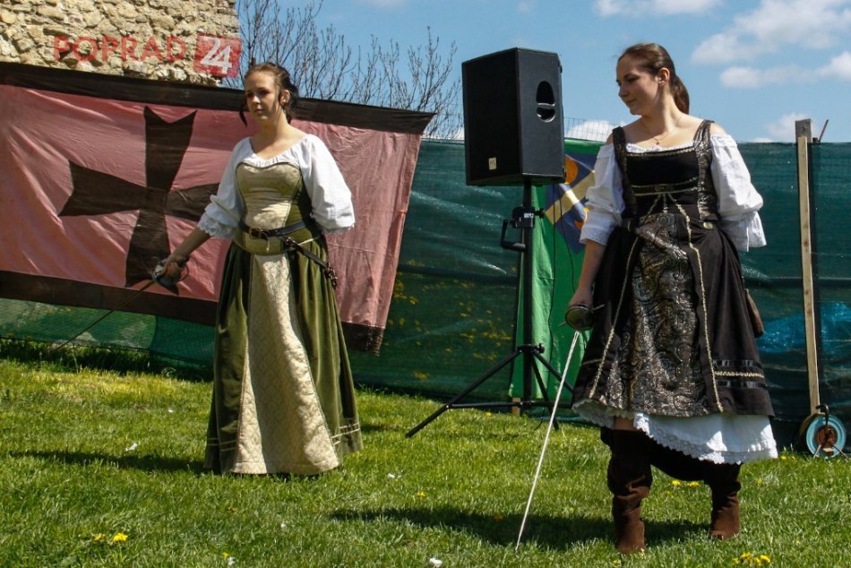 Ilustračný obrázok k článku Hradné rozprávky s pesničkami: Ľubovniansky hrad ožíva princeznami