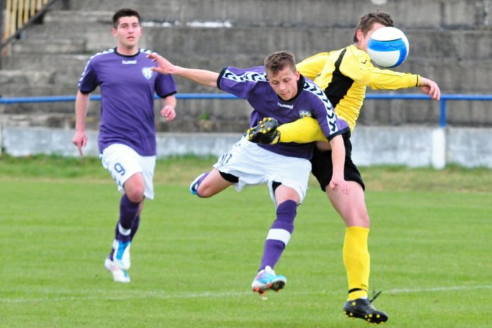 Ilustračný obrázok k článku Futbalový ošiaľ sa vracia: Pozrite si rozpis duelov hlohovských celkov jarnej časti v kocke!