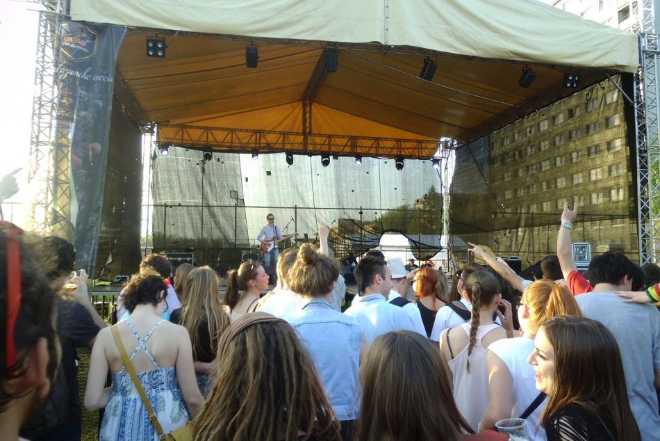 Ilustračný obrázok k článku Píšte si do diárov: Poznáme presné časy vystúpení kapiel na prešovskom Unipofeste