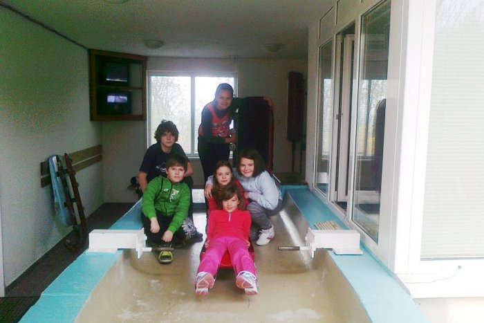 Ilustračný obrázok k článku Popradskí sánkari začali s prípravou na nasledujúcu sezónu. Zarezávajú na jedinom trenažéri na Slovensku