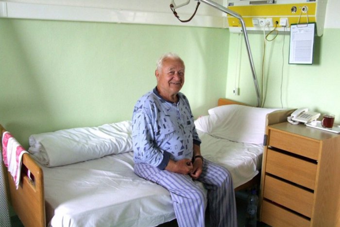 Ilustračný obrázok k článku Zvolenskú nemocnicu obdarovali Maltézski rytieri: 72 postelí ako humanitárny dar