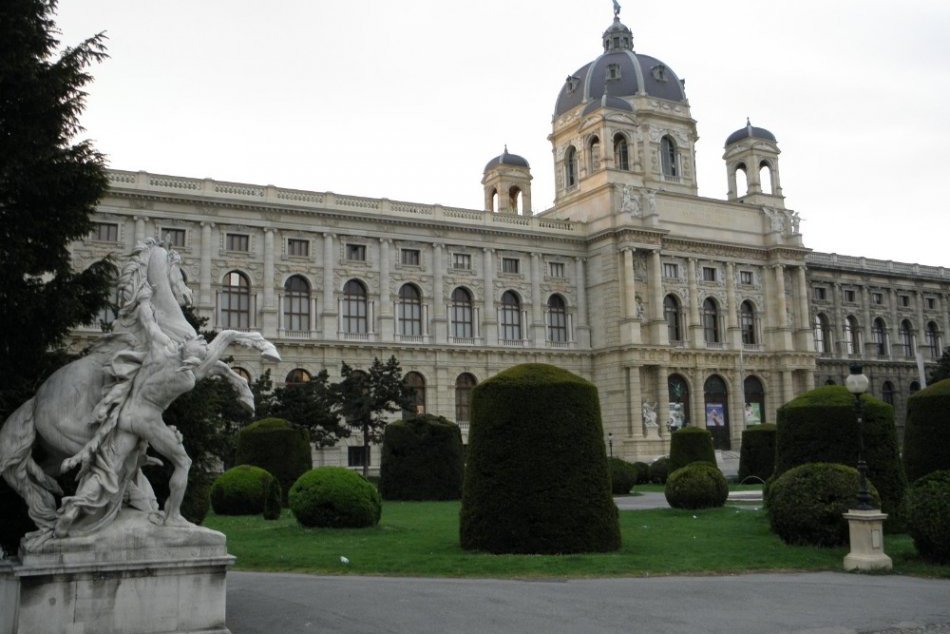 Ilustračný obrázok k článku Vo Viedni existuje podobné bezpečnostné riziko, ako bolo v Bruseli, myslia si spravodajskí analytici