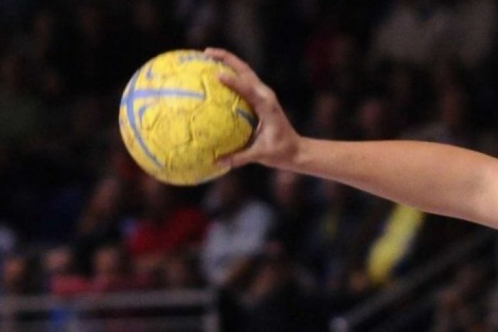 Ilustračný obrázok k článku Hádzaná v Šali: Obom našim celkom išla karta!