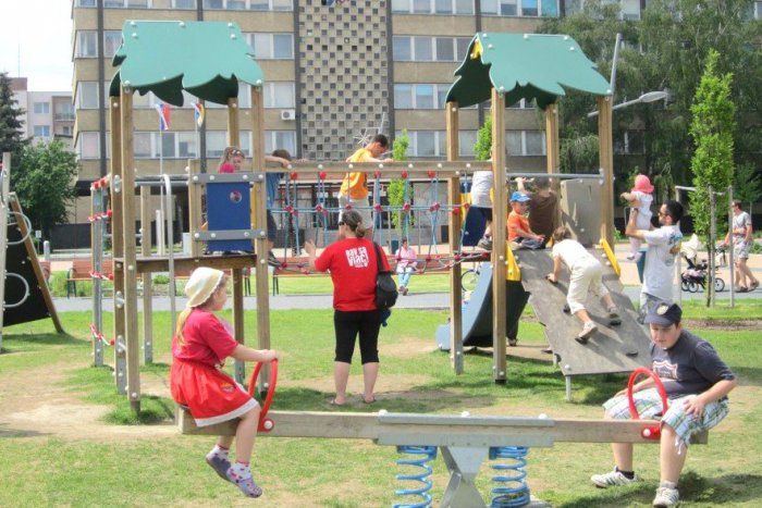 Ilustračný obrázok k článku Revúčania, neviete čo s deťmi cez leto? Tu je prehľad táborov...