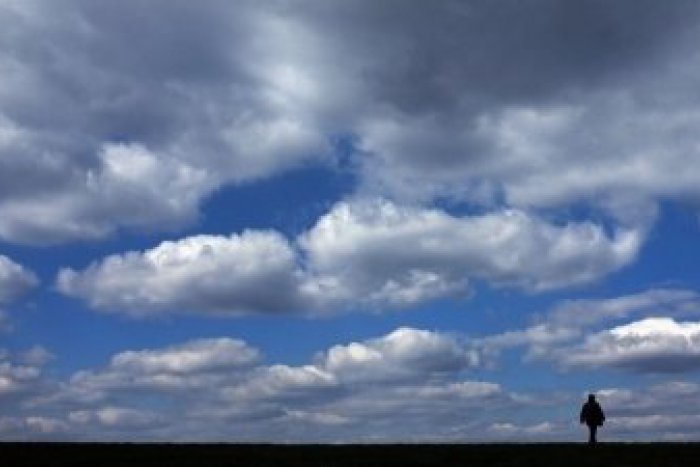Ilustračný obrázok k článku Počasie nás opäť potrápi: V utorok má byť polooblačno, miestami búrky